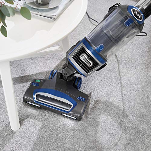 Shark Lift – Away Upright vacuum cleaner NV601UK