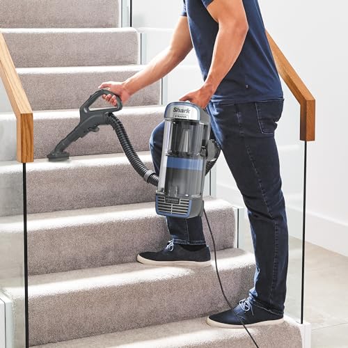 Shark Stratos Upright vacuum cleaner