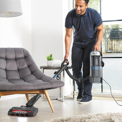 Shark Stratos Upright vacuum cleaner